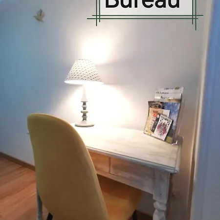 Centre Ville, Parking Public Gratuit, Petit Dej Supplément *