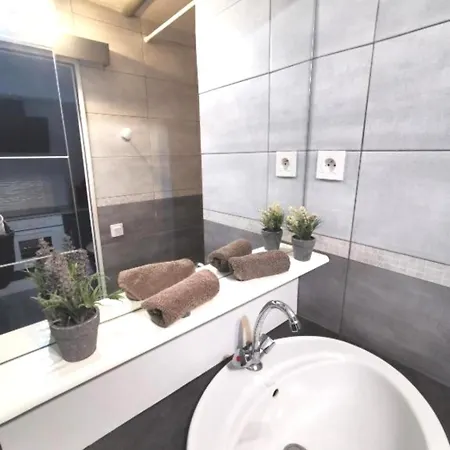 Centre Ville, Parking Public Gratuit, Petit Dej Supplément * Rodez