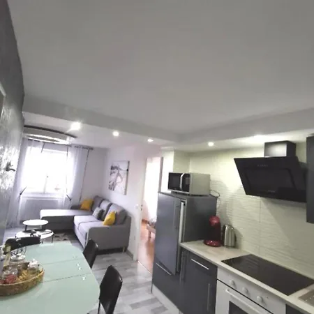 Centre Ville, Parking Public Gratuit, Petit Dej Supplément Appartement